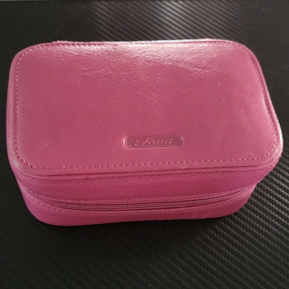 Fossil Pink Leather Case - Picture 1 of 3